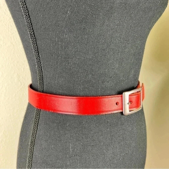 Liz Claiborne Vintage Red Leather Belt with Solid Brass Silver Brushed Buckle - Picture 6 of 16
